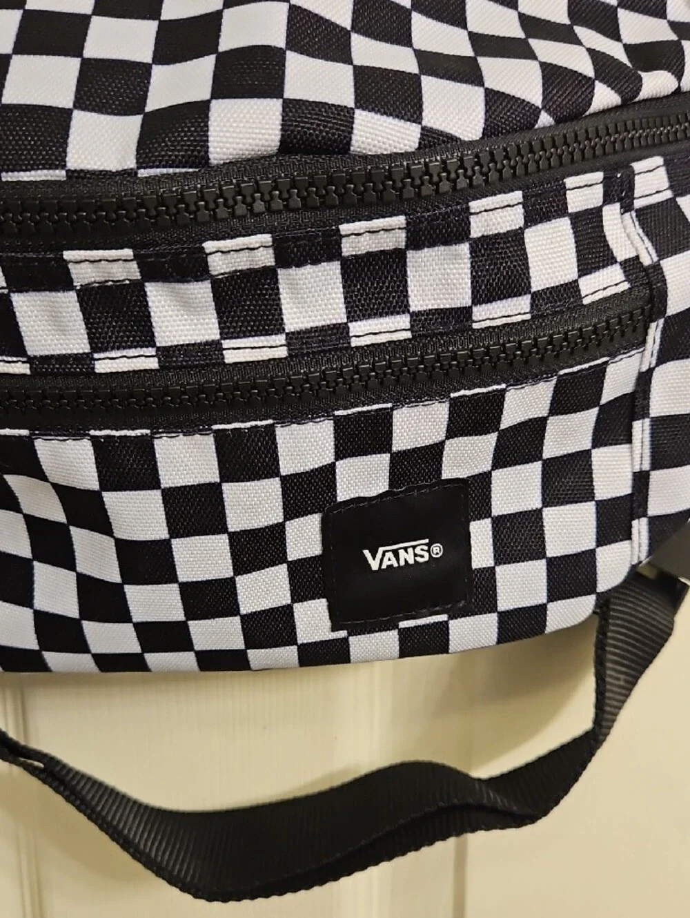 Vans Ward Black & White Crossbody Bag
